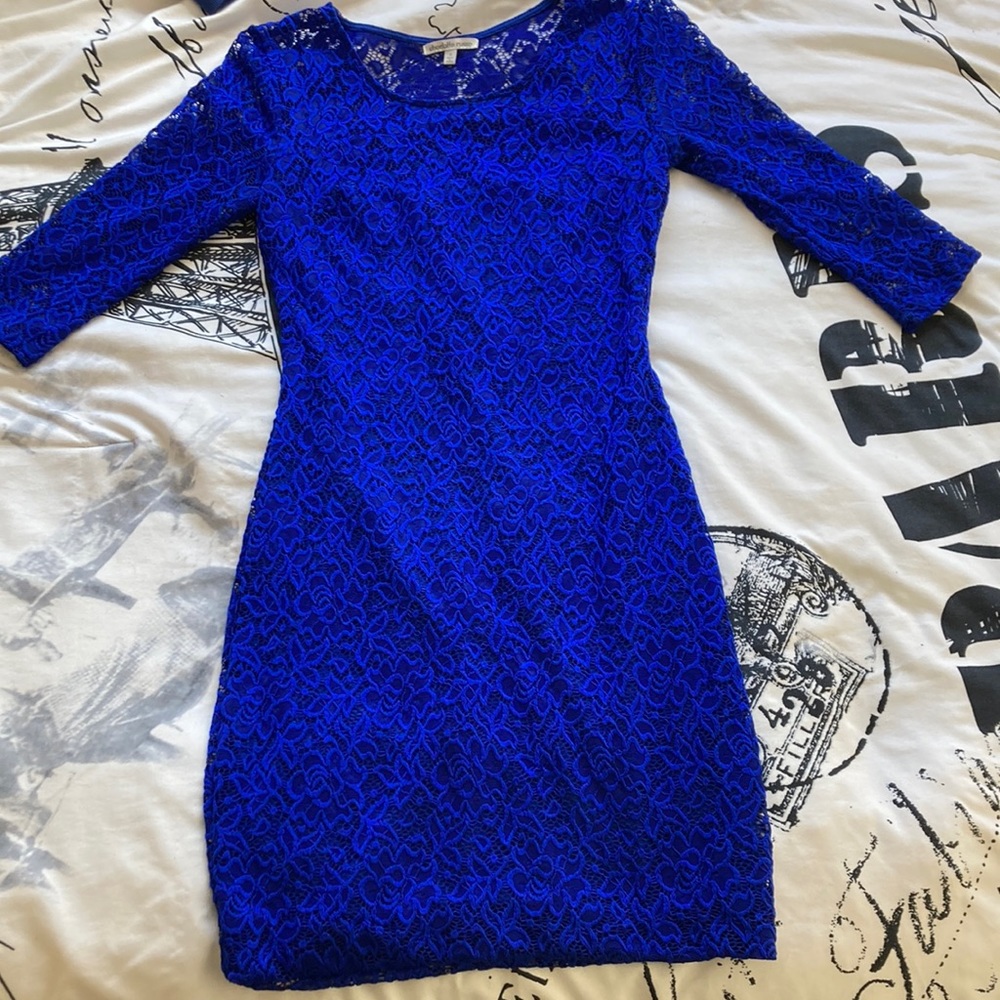 your perfect night out dress is here. wonderful navy blue dress